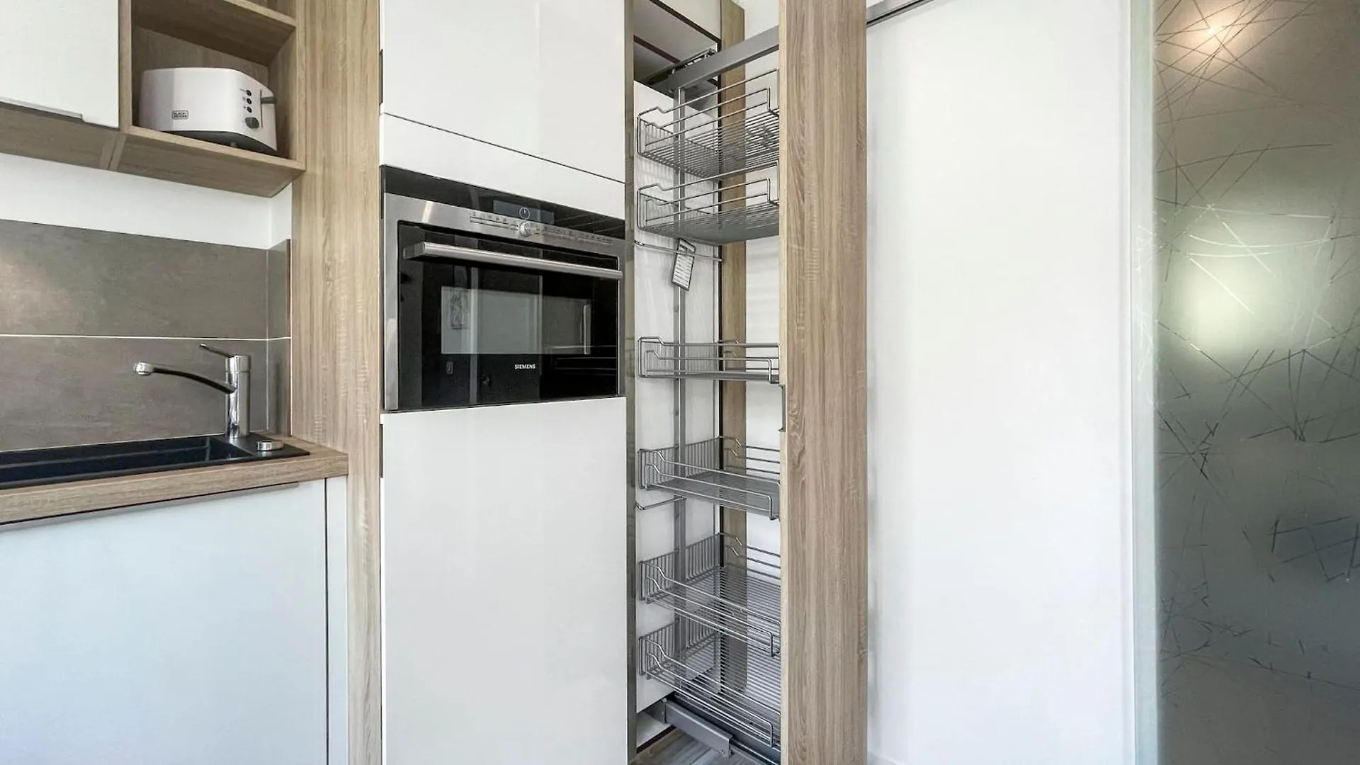 Appartement HOMEY TIDY - NEW / Proche Centre Annecy / Parking gratuit / Logement entièrement équipé