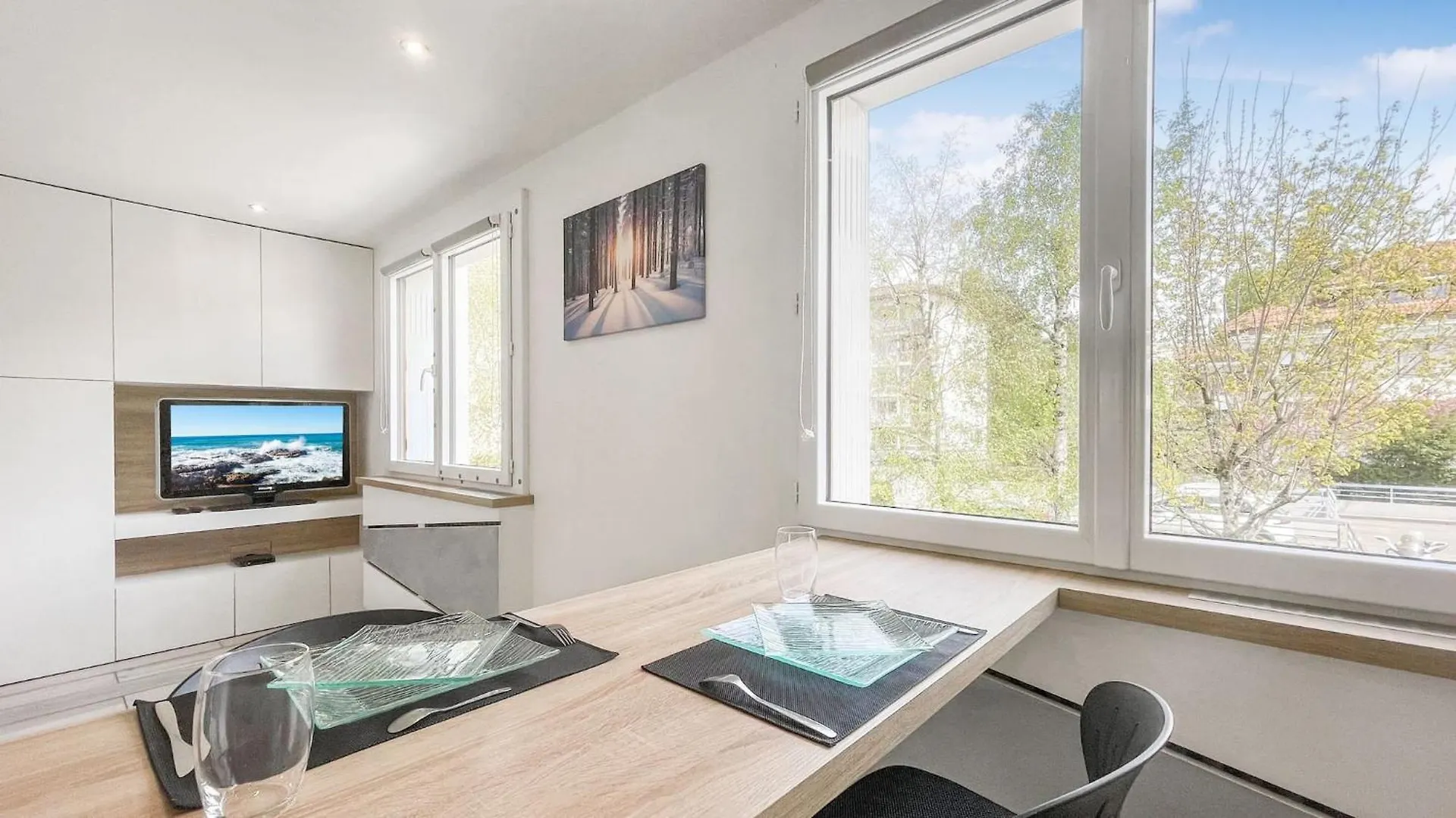 HOMEY TIDY - NEW / Proche Centre Annecy / Parking gratuit / Logement entièrement équipé 0*,